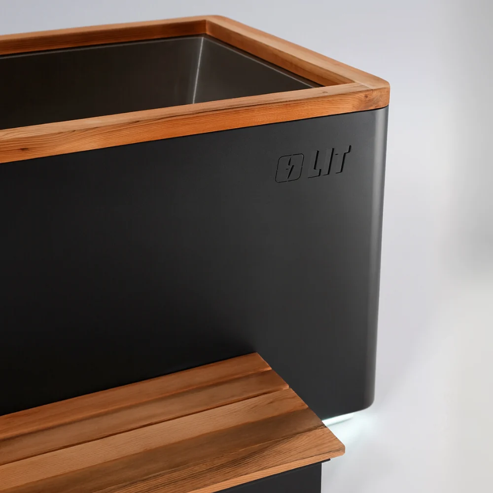 Stealth Cedar XL Plunge + Titan Sauna Bundle (4-5) - Image 4